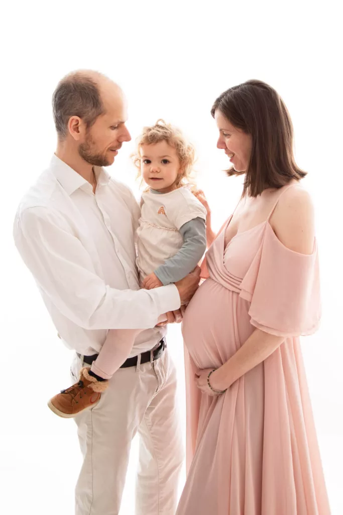 photos femme enceinte lausanne avec famille